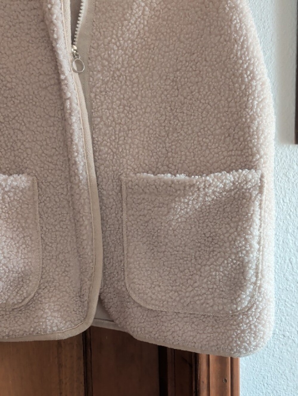 Women’s Cream Sherpa Zip Vest - Picture 2 of 5